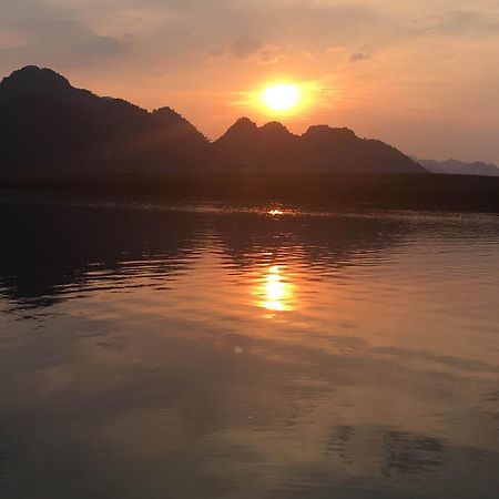 Thien Phu Hostel Phong Nha Buitenkant foto